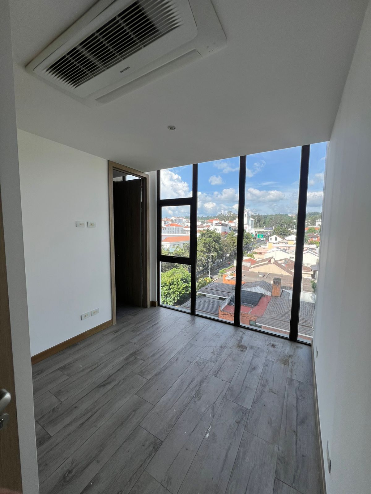 Remodelación y Acabados de Apartamento